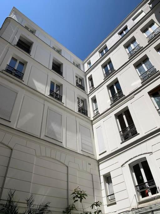 Appartement Haussmanannien Cosy - Republique Paris Exterior photo